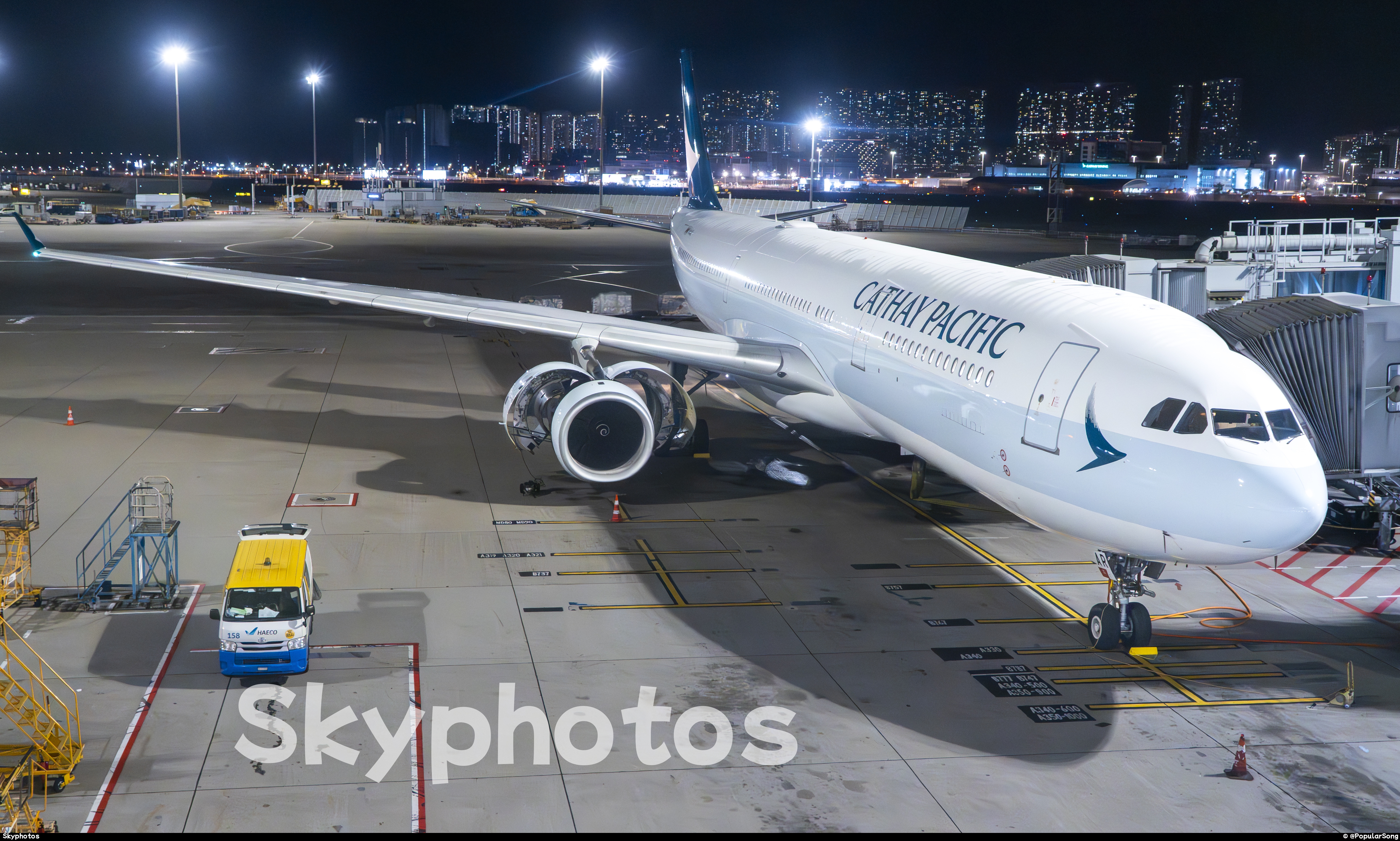 国泰航空 A330-343X